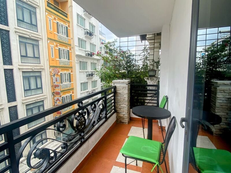 Premium dorm amenities at The Hideout Hostel Saigon